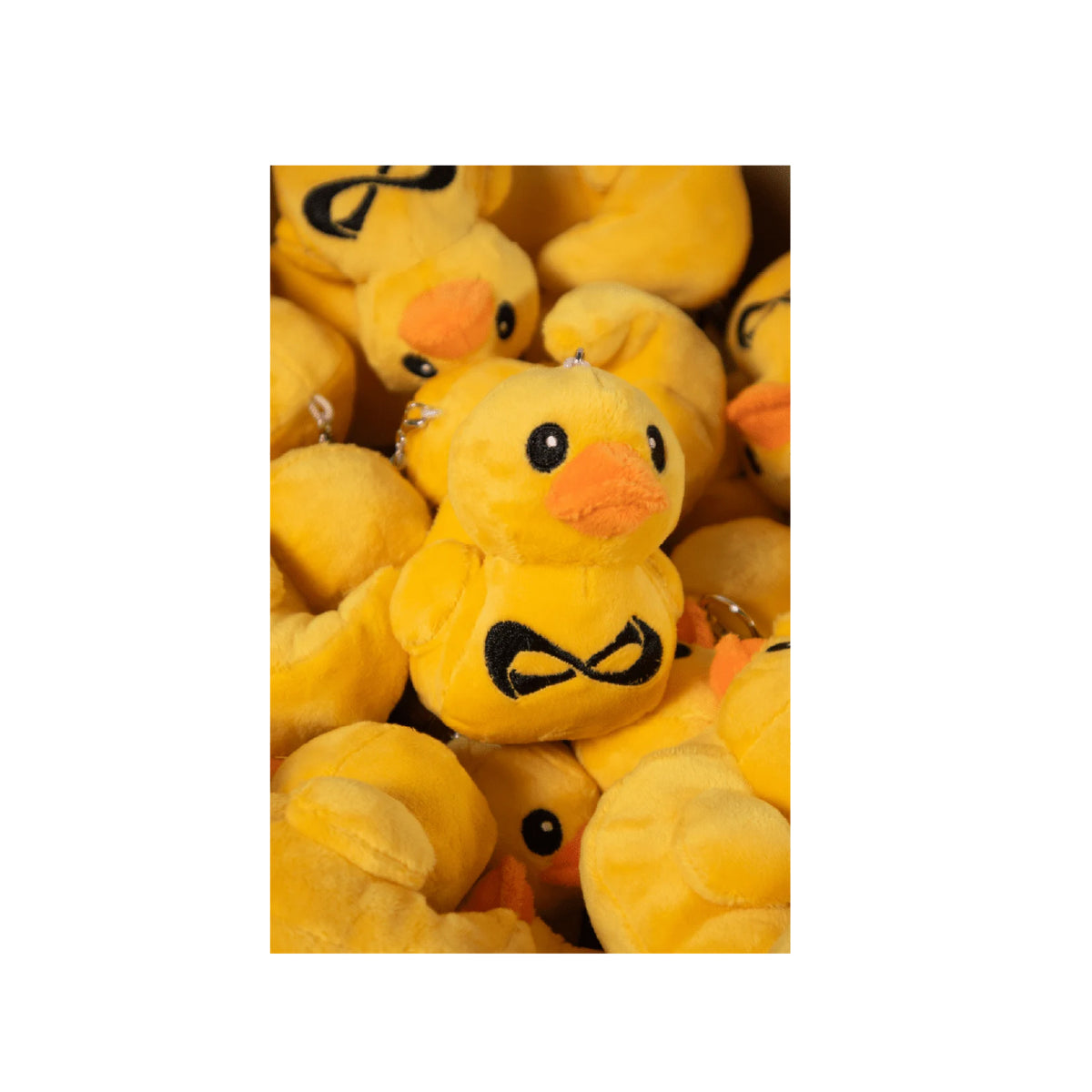 NFINITY BAG CHARM LUCKY DUCK