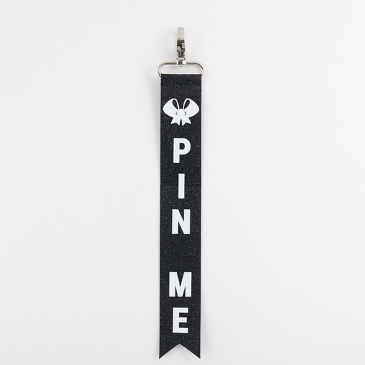 Pin Me Black